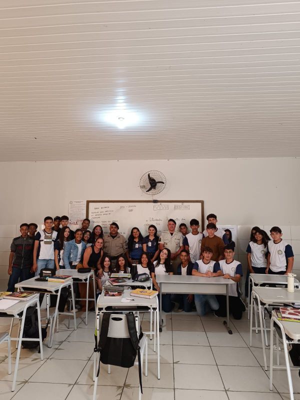 Tanque Novo: Polícia Militar realiza palestras em escolas — imagem 3